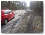 dziury na drodze pajęczno biała