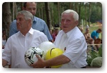 boisko w obrowie gmina kiełczygłów