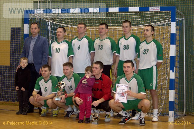 halowa piłka nożna