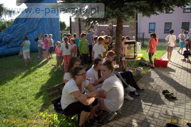 piknik basen pływalnia pajęczno