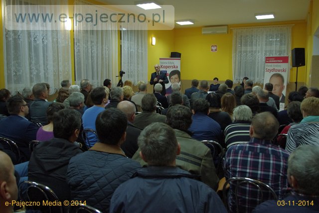 macierewicz w pajęcznie